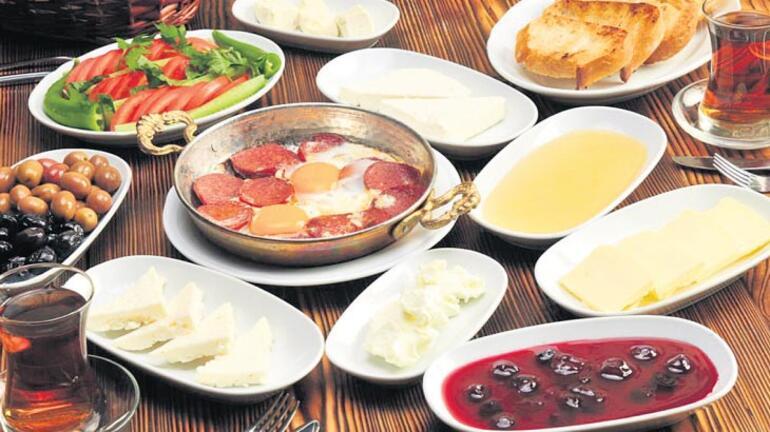 Sağlık Bakanlığı Ulusal Menü rehberi hazırladı! Ankara tava yerine köfte