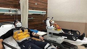 Yangında Hayatlarını Ortaya Koyan Sağlıkçılar Yaralandı