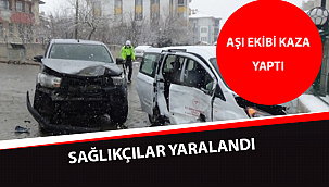 Aşı Ekibi Kaza Yaptı Sağlıkçılar Yaralandı