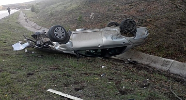 Çorum Sungurlu'da Diş Hekimi Genç Sürücü Kazada Ağır Yaralandı