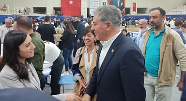CHP'den Seçilen Göz Doktoru Murat Emir Kimdir?